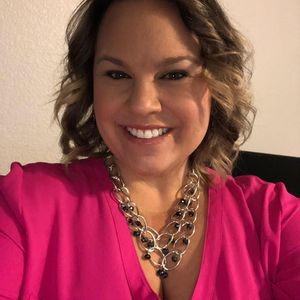 Meet your Posher, Kara